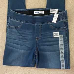Old Navy Rockstar Super Skinny Jeggings